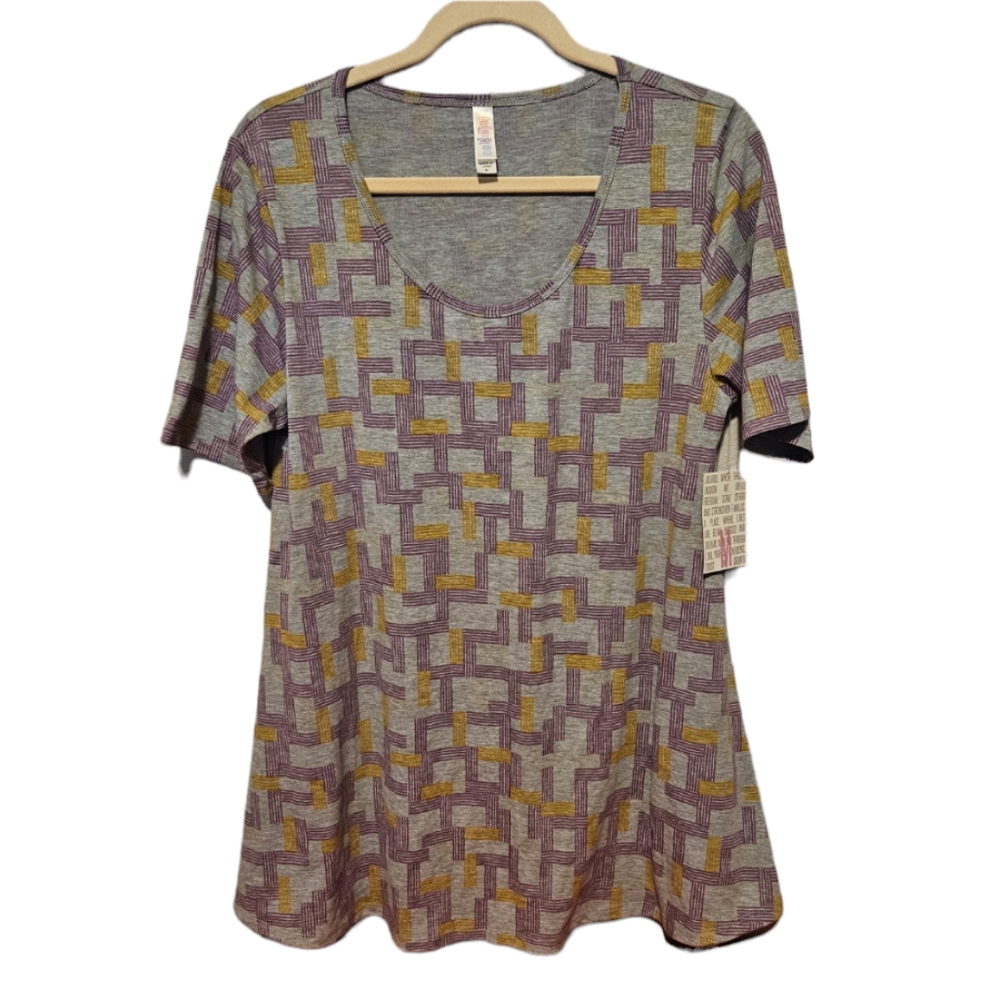 Perfect T Lularoe M